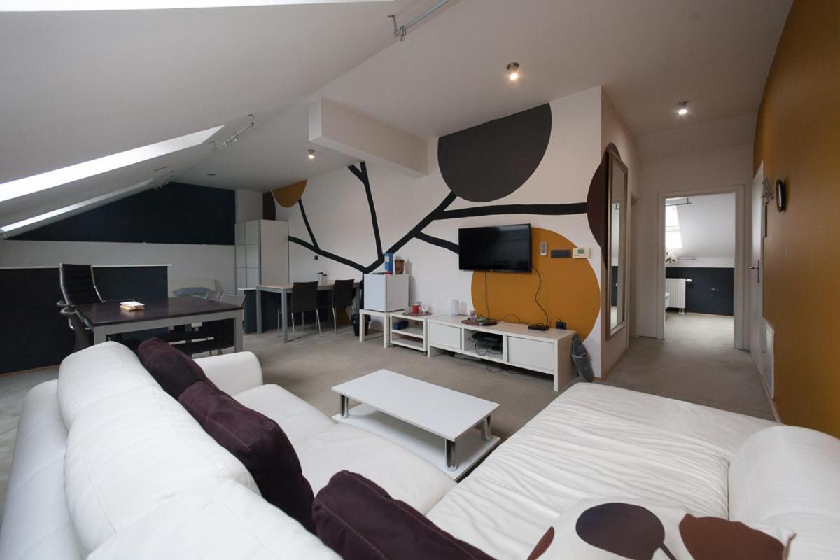 Centar W Hotel Osijek Ngoại thất bức ảnh