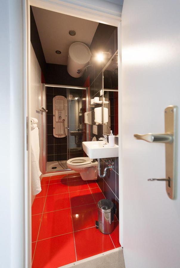 Centar W Hotel Osijek Ngoại thất bức ảnh