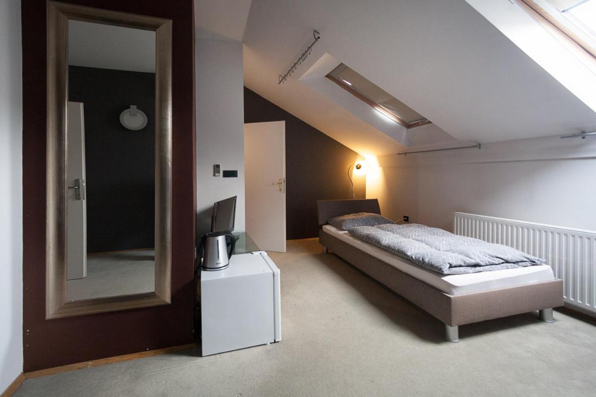 Centar W Hotel Osijek Ngoại thất bức ảnh